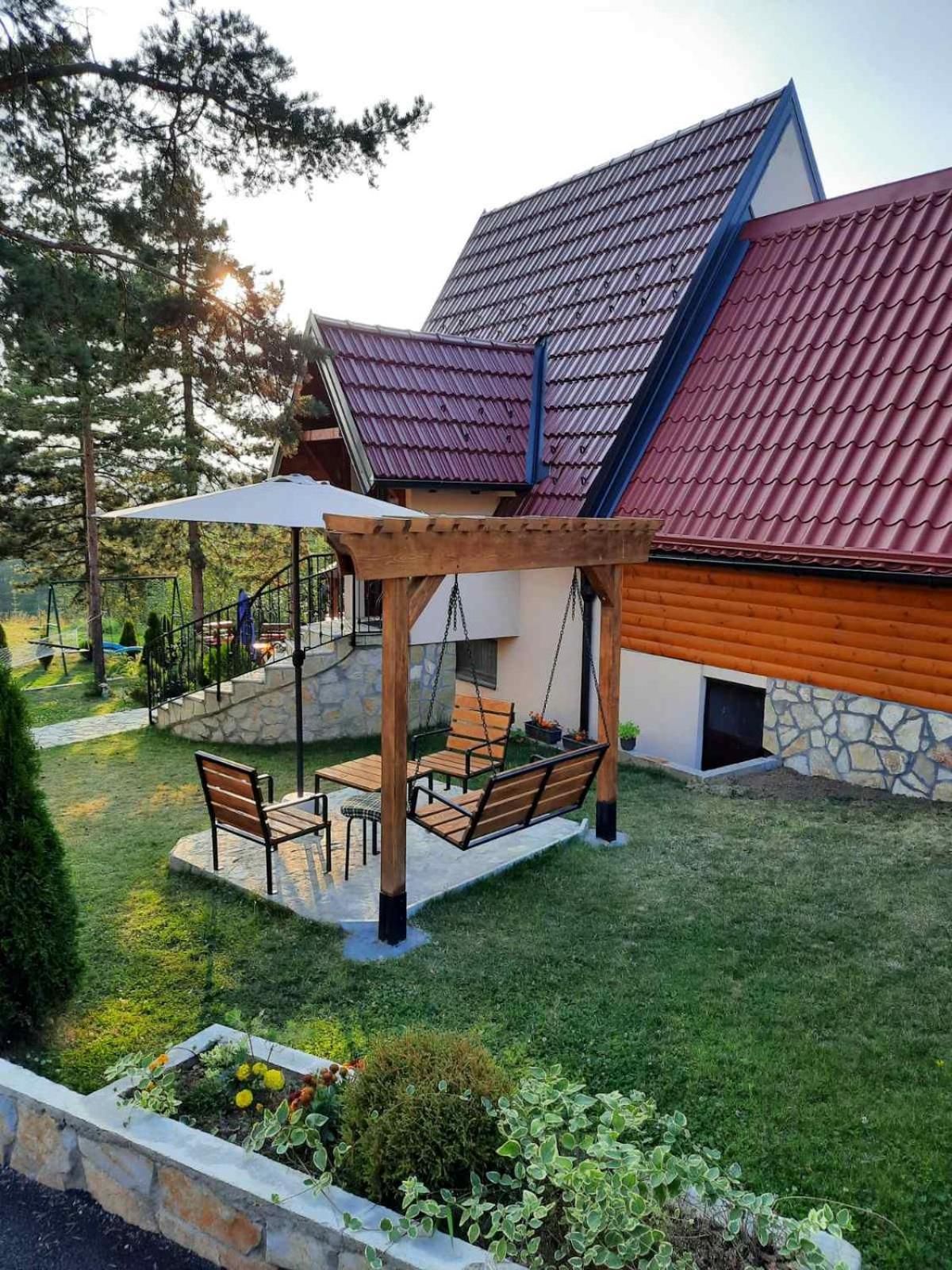 Sumske Price Divcibare Villa Luaran gambar